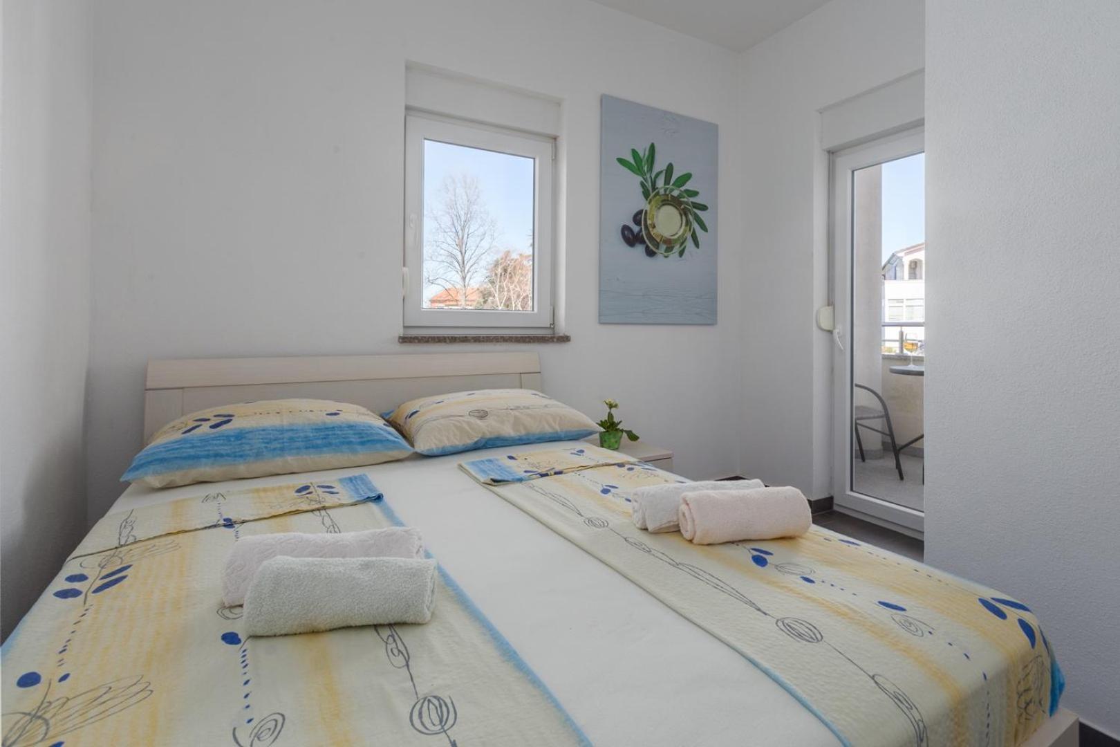 Villa Vita Apartments & Studios With Common Pool Valbandon Екстериор снимка